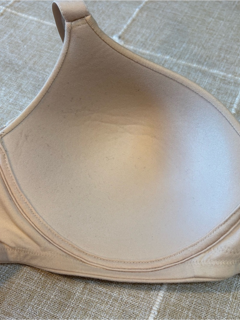 Hanes Smooth Light Nude T-Shirt Bra with Lace Accent size Large - Picture 7 of 7